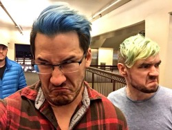 markimoofordays:  Hi Ryan!  (I love looking for Ryan in the back grounds of @markiplier’s pictures. 