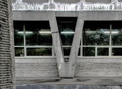 socialistmodernism:  Department of Mechanical Engineering, Institute of Tele and Radio Engineering (Instytut Tele- i Radiotechniczny), Długa 44/50, Warsaw 
