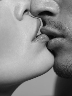  The Art of Kissing .. 