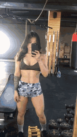 asian-fit-girls:@silver.crossfit