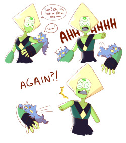 angeban:  Peridot goes on a mission with the Crystal Gems and gets more than she bargained forSome people had the idea of Peridot’s limbs being detachable robot parts and then I thought of Chewbacca carrying C-3PO and I just  teehee X3