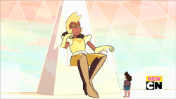gaygemgoddess:Do you think Pink Diamond really called Yellow Diamond mom? im more interested in yellow priyanka~ &lt;3 &lt;3 &lt;3 &lt;3