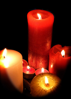 gothnrollx:  P1050939 candles by Jac of Cards on Flickr.