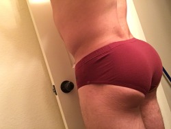 bendmeoverxy:Getting ready for work!  Did I forget to tell you guys I got a set of butt plugs? My favorite is the super thick, 6.25&quot; one 😍 feels like I’m getting split in half!!