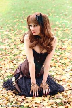 gothicandamazing:    Model: Lady Anna CalypsoPhotography: AndyWig: Black Candy FashionCorset: Burleska CorsetsWelcome to Gothic and Amazing | www.gothicandamazing.com   