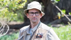 buffyann23:  David Tennant as Walt Jodell in HBO’s Camping 2018“DAVID TENNANT IS ADORABLE” - Entertainment Weekly(yeah, we’ve been saying that for years where have you guys been?)