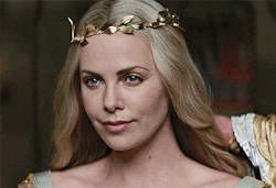 violadvis:Charlize Theron as Queen Ravenna in Snow White and the Huntsman (2012)