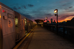 nyc-subway:  subway sunset outtake Source: eligit 