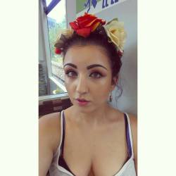 #selfie #me #motd #glitter #glittermakeup #eyemakeup #eyebrows #flowercrown #hairflowers #updo #summer