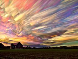 cloud-kitten:  holyshmidt:  Time lapse photo of hundreds of sunsets  This may be the best photo in existence  holy fuck