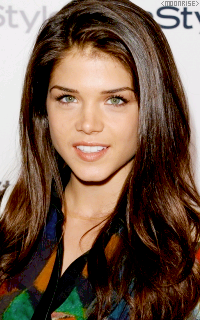Marie Avgeropoulos Tumblr_n88mrrSt1a1sqaaz9o4_250
