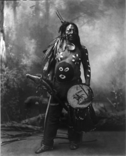 thebigkelu: Last Horse, Oglala Lakota - Heyn Photo - 1899