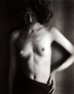 ex-girlfriend:  Edward Weston
