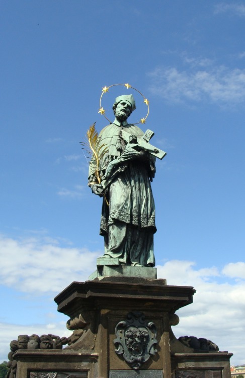 La Praga, pe urmele Sf. Ioan Nepomuk/ Sf. Ioan Neînţelesul (Jan Nepomucky/ Johánek z Pomuka/ Johannes von Nepomuk), sfânt martir al Bisericii Catolice