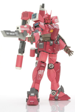 gunjap:  HGBF Gundam Amazing Red Warrior: Beautiful Work by chikka. Full REVIEWhttp://www.gunjap.net/site/?p=246140
