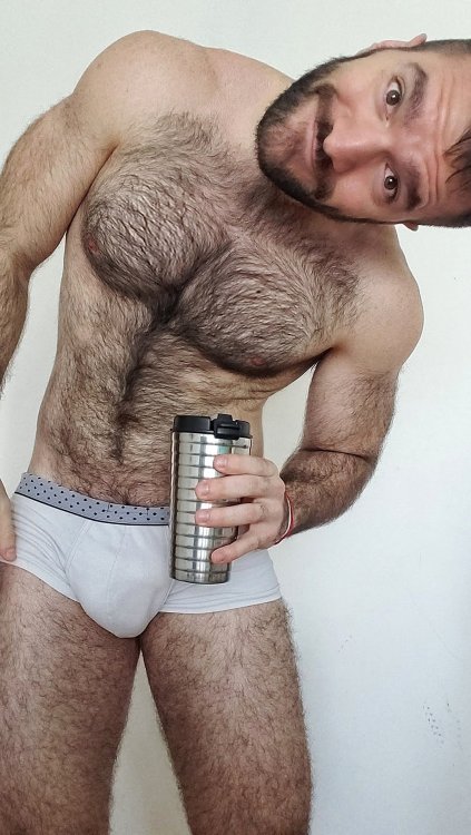 thebearunderground:  The Bear Underground - Best in Hairy Men (since 2010)🐻💦 Over 47k followers and  63k+ posts in the archive 💦🐻    Adorable!