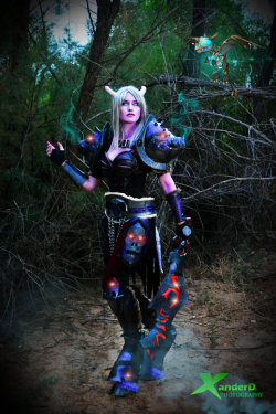 sharemycosplay:  #Cosplayer @cleighcreations with an amazing #Draenei #cosplay. #blizzard #wow #warcrafthttps://www.facebook.com/courtneyleighcreationshttps://www.facebook.com/Xanderdcosplay (Photographer)Interviews, features and more. Visit http://www.sh