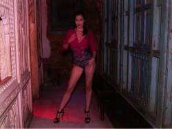 une autre! new video gratuite #sexy body, chemise #talons au @MoonCityParis // #teddy #shirt and heels www.nephael.net
