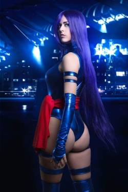 kamikame-cosplay:  Psylocke from Xmen bt Juby Headshot Photographer: Oriol Lamiel Photography 