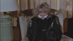 superbounduniverse:  distressfulactress:  Heather Locklear in TJ Hooker   Superbound rating: 9.75