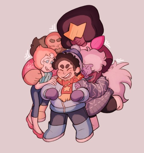 artsycooky13:hugthesquids:Steven visiting his family during the holidays! Everyone’s been missing their star boy, but he’s back home for December!Also wrote a lil’ fic for this moment, if anyone’s interesting in reading it here on AO3.(It’s