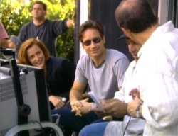 venuschantel:  David Duchovny and Gillian Anderson on set of The X-Files : circa 1998 vs. present day, June 2015