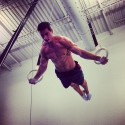work-hard-no-excuses:  Gymnasts…. Natural badass. 