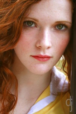 (more girls like this on http://ift.tt/2mVKSF3) Red hair &amp; green eyes; Meagan Colf