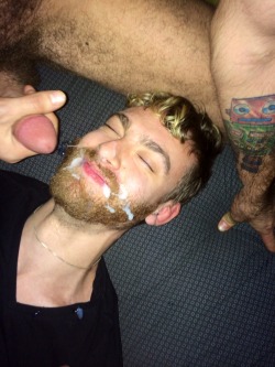 chitownslutchuck:  lilmalchek:  Nate takes double cream in the morning.  Nates a cumwhore