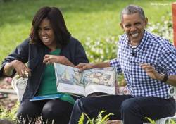 thatsthat24:  alexistudies:  theweirdwideweb:  The Obamas read Where The Wild Things Are, Easter 2016  And people wonder why i love them  I am going to miss them… So much… 
