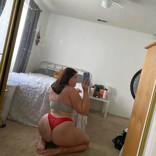 haylee-1016-deactivated20211230:Hi I just started my onlyfans looking for new subscribers!!&amp; my subscription fee is only ŭ a month! If you want to see more pictures make sure to subscribe and talk to me on there💛
