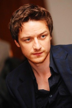 sweetmcavoy: ↳ best pictures of james mcavoy ↦ 14/?  