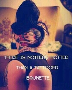 #brunette #tattooedgirls #tattooedbrunette #greeneyes