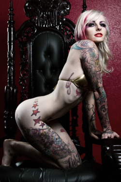 inked-babes-are-among-us:  More @ http://inked-babes-are-among-us.tumblr.com