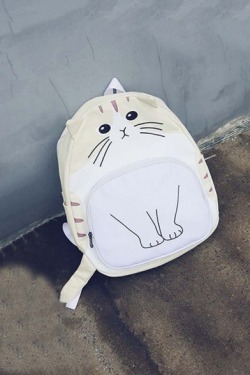 chaoticarbitersalad:  Do you need a cute bag? Left  \  Right Left  \  Right  Left  \  Right  Left  \  Right  Inventory is limited, the price is the lowest, do not hesitate. 