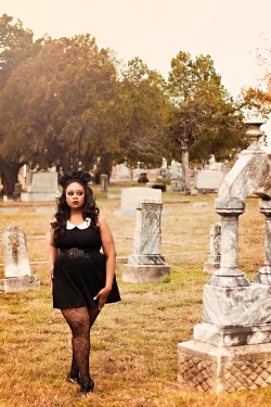 kellylugosisdead:  Toya Tenice in the Cemetery - MASTER POST Some details: Model - Toya Tenice Photographer - yours truly Makeup, styling  - done by the both of us Location - I.O.O.F. Cemetery in Georgetown, TX I met Toya at work about a year and