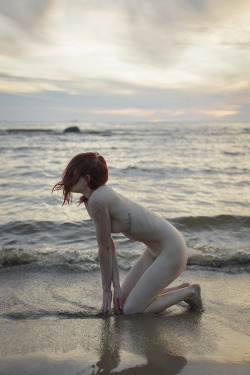 awaitingthegreatcollapse: Clear mind, clean soul Photographer: Leif Helsing | MMModel: Malinda Wasell | tumblr | MM Keep credits and caption intact if reblogging 