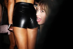 When you&rsquo;re in a club and take a cheeky picture of something you like. ♥