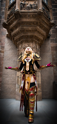 kamikame-cosplay:  Holy light give me your strenght. Bloodelf Paladin coplay from World of Warcraft By Kamui cosplay. Photo by Hemlep Fotografie. Making of.