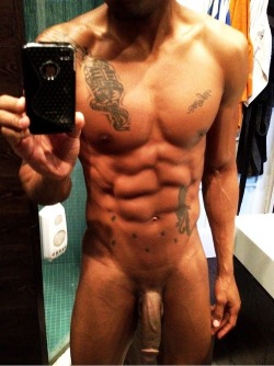 nudeblackmenxxx:  seXXXy #selfies #TeamBody #TeamFreak #TeamBigDick | nude black men naked black men | submit your seXXXy pics here 