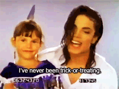GIF su Michael Jackson. - Pagina 8 Tumblr_mpux8rYOoL1qa26dno4_250