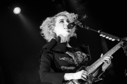 coslive:  St. Vincent says she and Carrie Brownstein have written songs together that are “in GarageBand somewhere.” Photo: Wei Shi