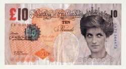 themaninthegreenshirt:  Banknote by Banksy
