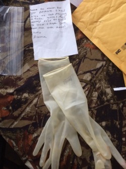 gaiscioch120:@alaska-moon-xxx thank you so much for the surgical gloves they smell amazing. Such small hands. Wonder where they could go.
