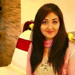 hdcwhatsapp:  Paki Cute Girl’s Leaked Selfies 