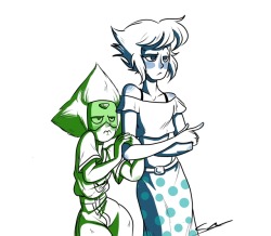 dragoncatgirl:  I love it when peri does the little thing where she just like, touches lapis’ arm aaaaaaaaa