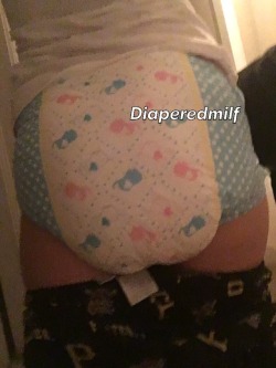 diaperedmilf:  Is your diaper full already, miss poopy pants?! I’m sorry you made the choice to go in your fresh diaper but you already had your three changes for the day. You’ll have to wait until after breakfast tomorrow to get changed. If I have