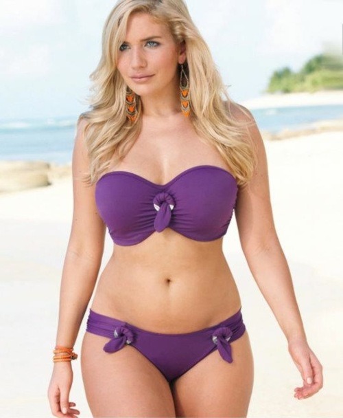 Full figure woman in bathing suit