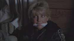 superbounduniverse:  distressfulactress:  Heather Locklear in TJ Hooker   Superbound rating: 9.5