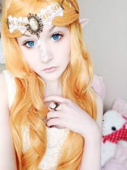 eikkibunny:Elf queen🍂 (even thought I just look like malon)  I’m so so so slow with my reviews this month, but you can get these lenses from uniqso with the discount code “eikkibunny”~ you can get the wig from circusdoll.com ♡